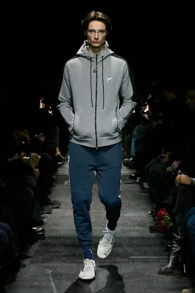 Look 62